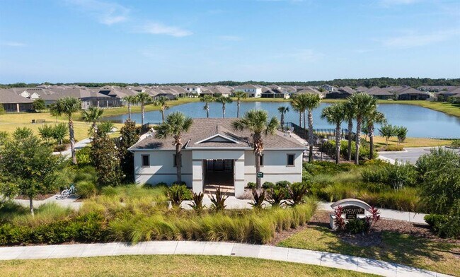 Building Photo - 1784 Chatsworth Cir