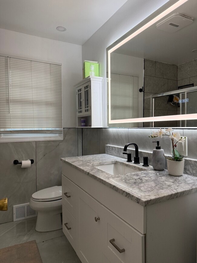 Building Photo - 101 Morril Dr