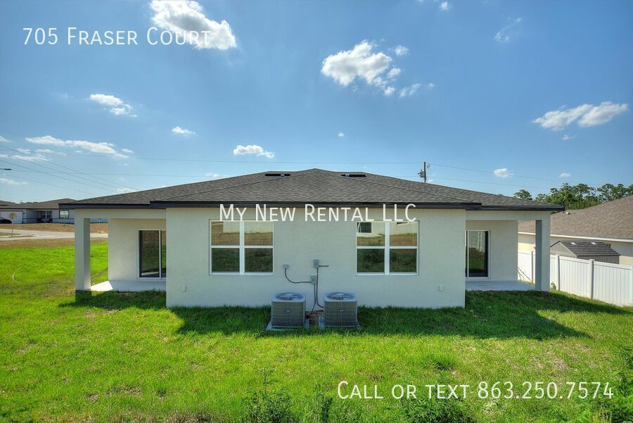 Building Photo - 705 Fraser Ct