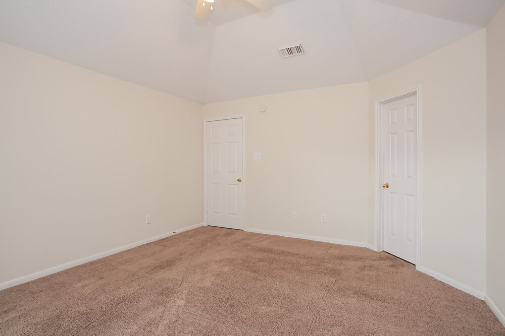 Building Photo - 4427 W Thunderwood Cir