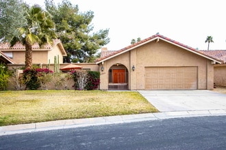 Building Photo - 37640 Los Cocos Dr E