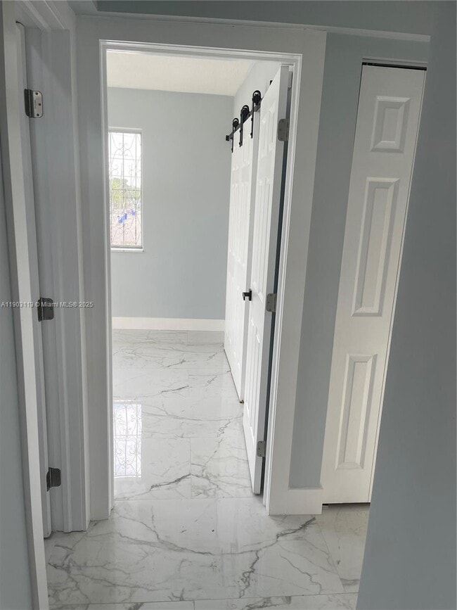 Building Photo - 47 NW 47th Ave