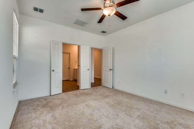 Building Photo - New Construction Home AVAILABLE NOW with washer and dryer INCLUDED!