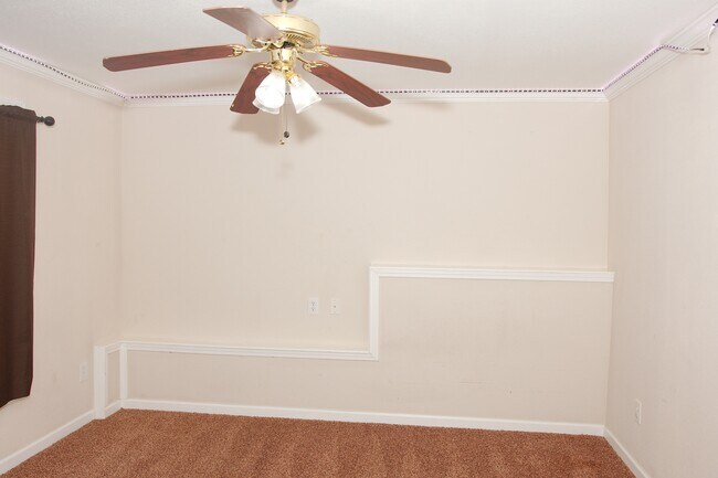 Building Photo - 2927 Arbor Creek Ln