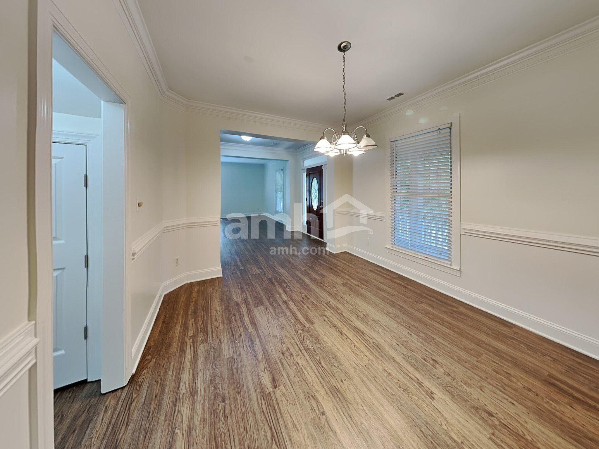 Building Photo - 7809 Hollow Oaks Ln