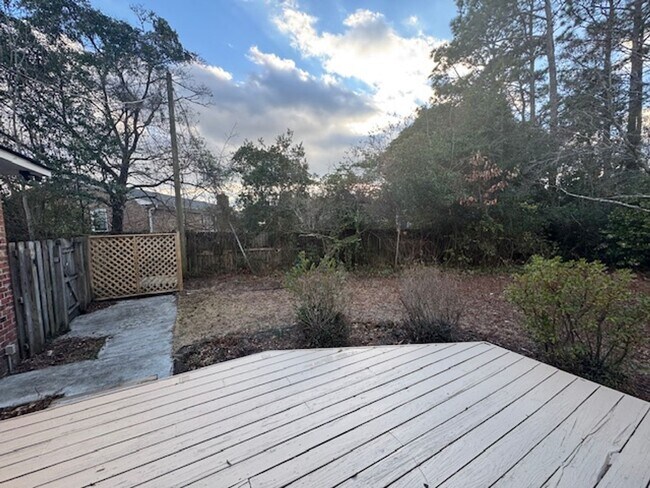 Building Photo - Long Leaf Acres