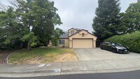 Building Photo - OPEN HOUSE Thursday, 7/30/26 from 4:30-5:30 pm
