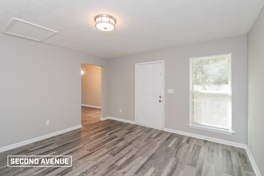 Building Photo - 2435 Winding Creek Dr