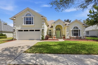 Building Photo - 14447 Cherry Lake Dr W