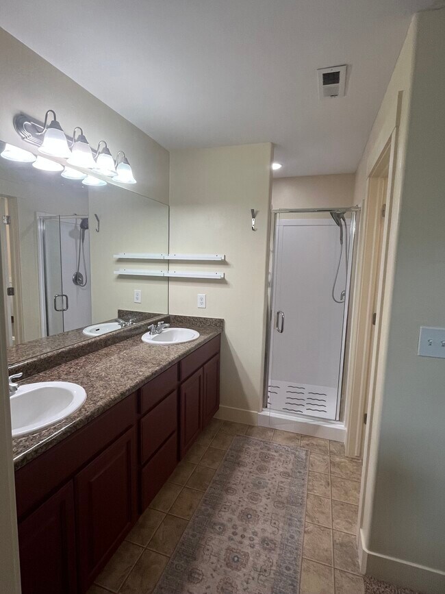 Building Photo - 7552 Lexi Loop