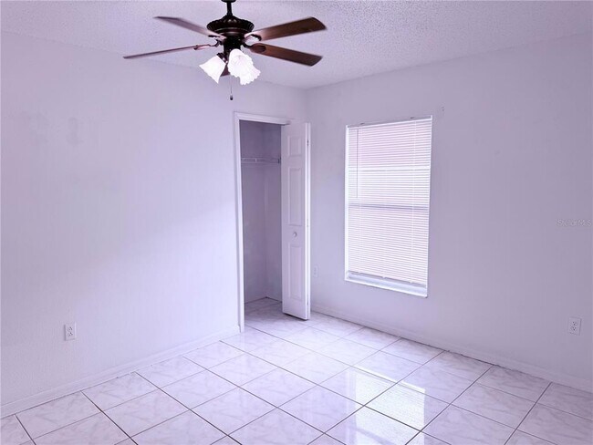 Building Photo - 161 China Berry Cir