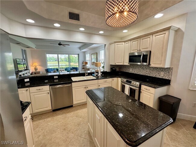 Building Photo - 10541 Marino Pointe Drive