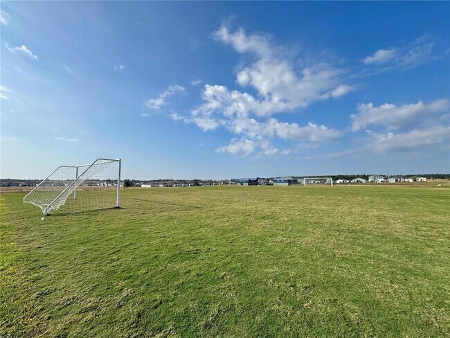 Building Photo - 3555 Kimbrough Dr