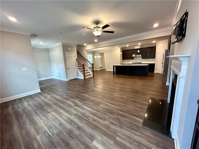 Building Photo - 42 Dalmer Dr