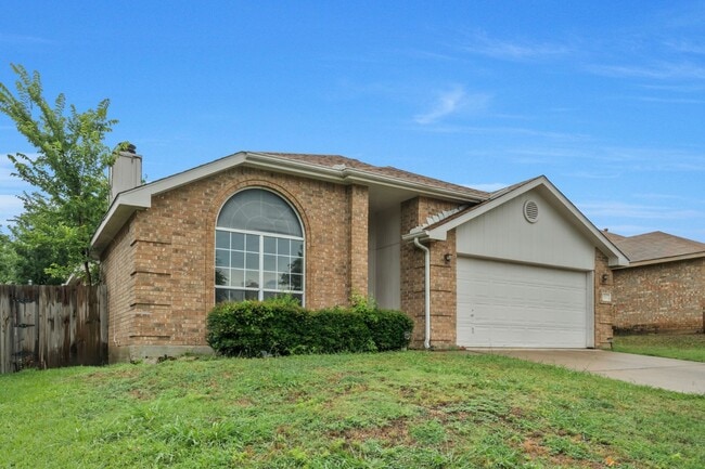 Building Photo - 203 Cain Dr