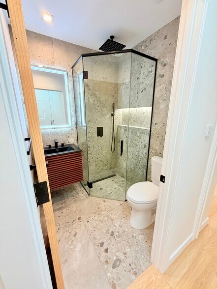Bathroom 1 - 1265 Keniston Ave
