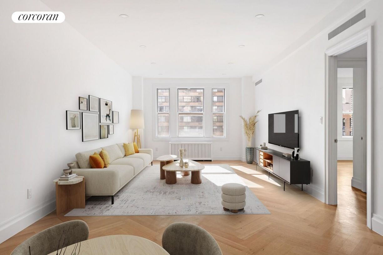 Building Photo - 241 W 97th St