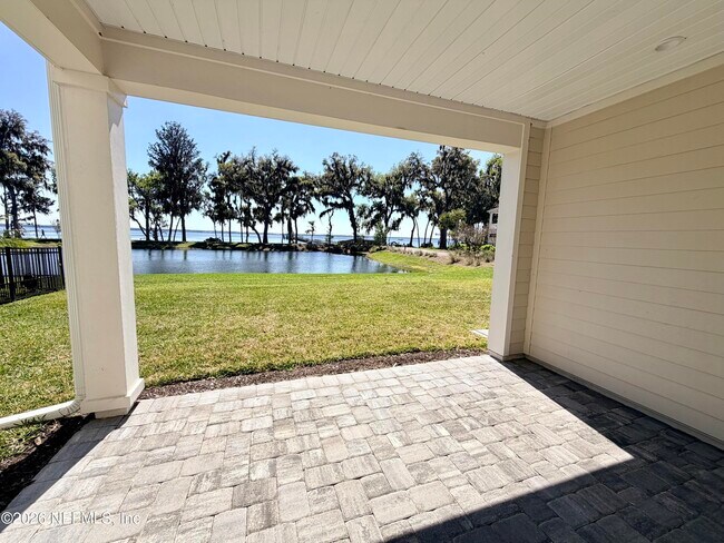 Building Photo - 173 Oak Pk Dr