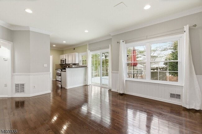 Building Photo - 7 Harvard Cir