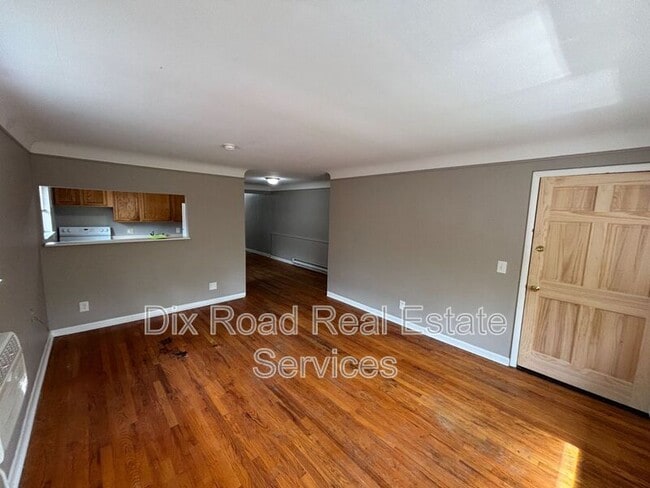 Building Photo - 1616 Pelham Pl