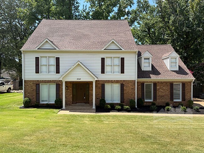 Building Photo - 2245 Cordes Rd