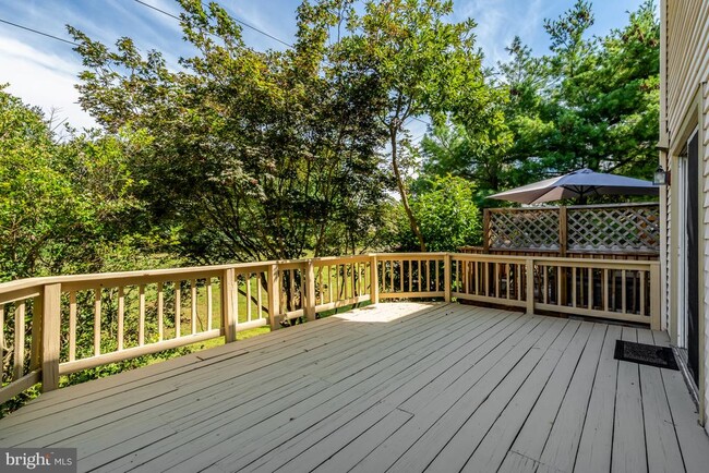 Building Photo - 4234 Fox Lake Dr