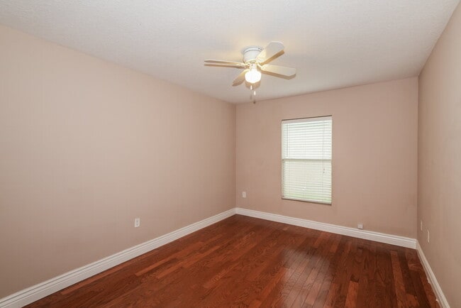 Building Photo - 11133 Running Pine Dr