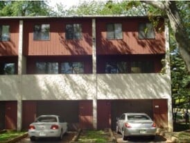 Building Photo - 257 E Nittany Ave
