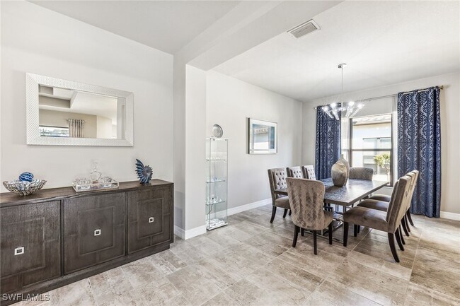 Building Photo - 4641 Azalea Dr