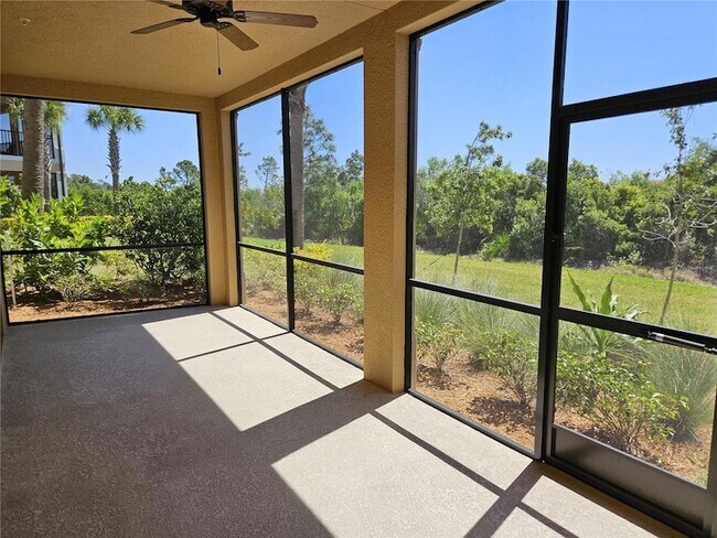 Building Photo - 10031 Crooked Crk Dr