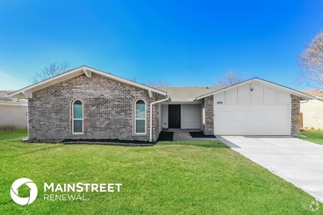 Building Photo - 2606 Shenandoah Dr