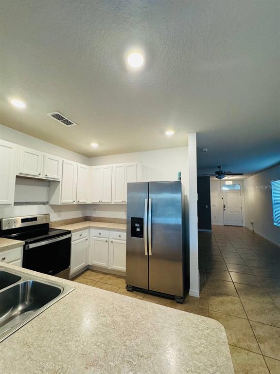 Building Photo - 800 Brooklet Dr