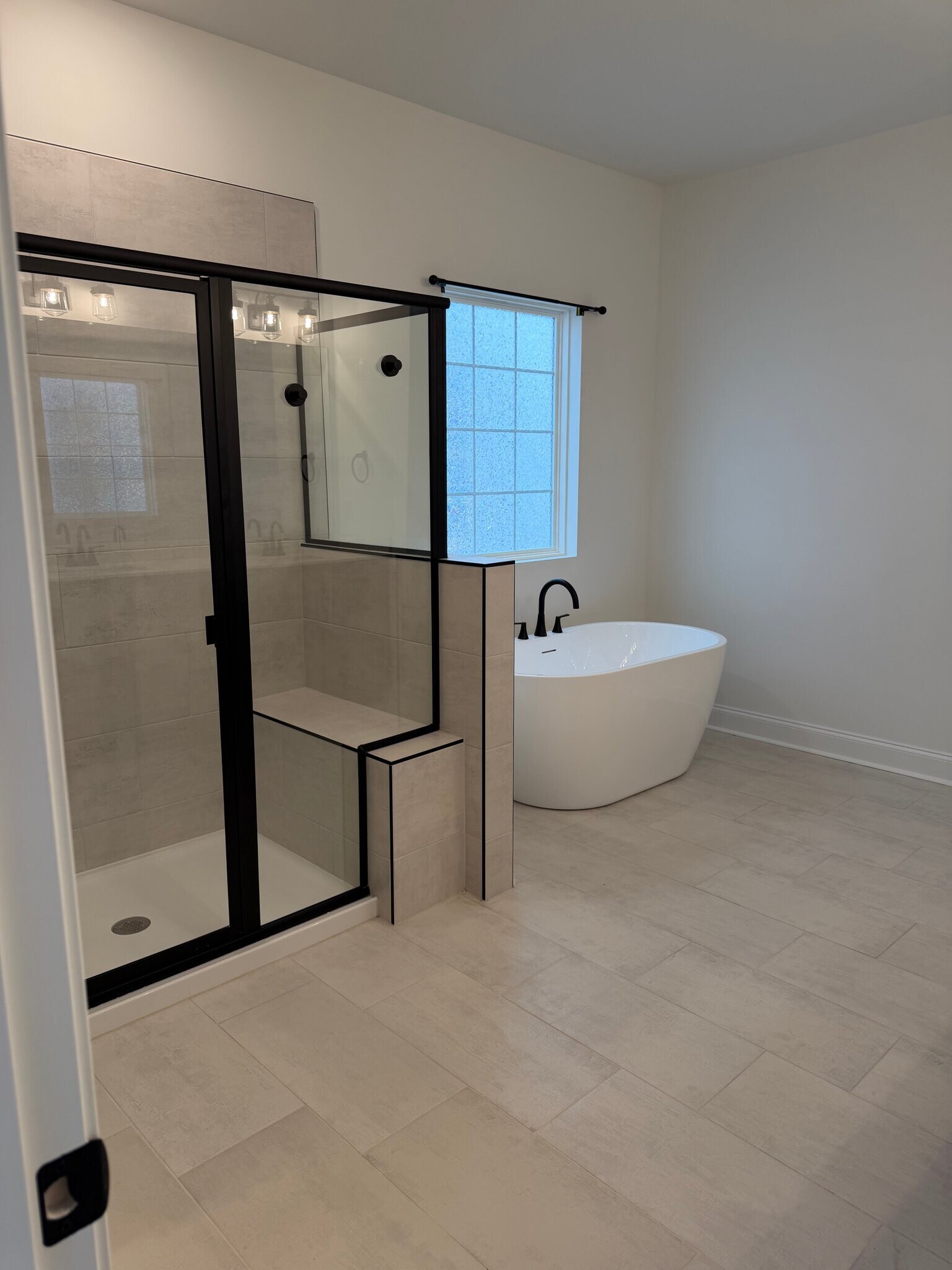 Building Photo - 2718 Willowoak Trl