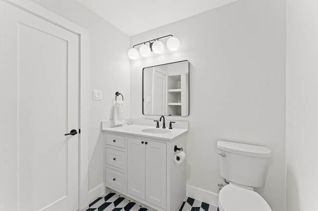 Building Photo - 10607 Overbrook Ln