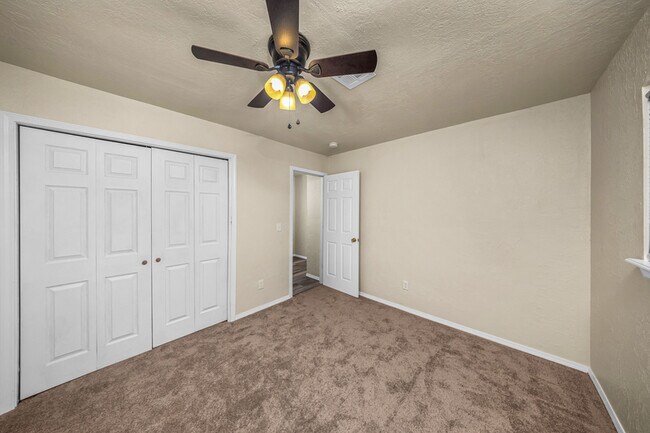 Building Photo - 1702 NW 45th St