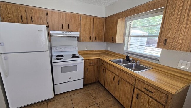 Building Photo - 5347 Satsuma Dr