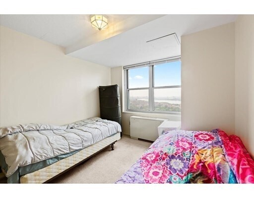 Building Photo - 151 Tremont St