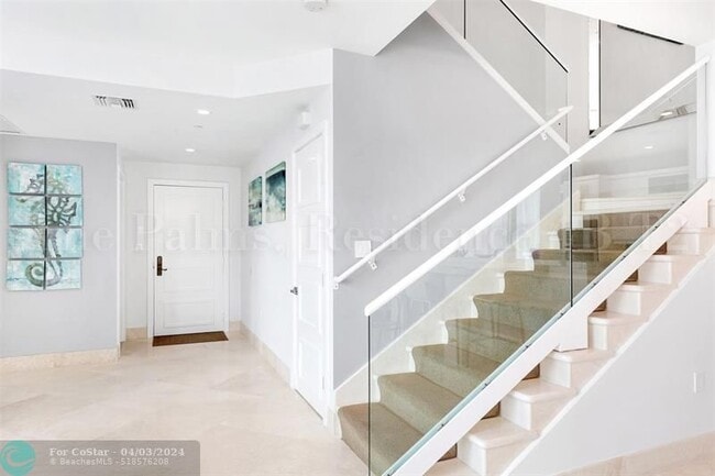 Building Photo - 2110 N Ocean Blvd