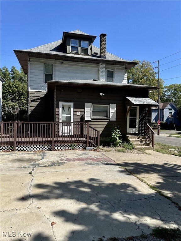 Primary Photo - 132 Beck Ave