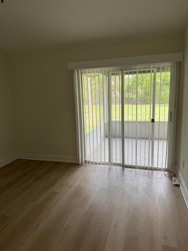 Building Photo - 14307 80th Ln N