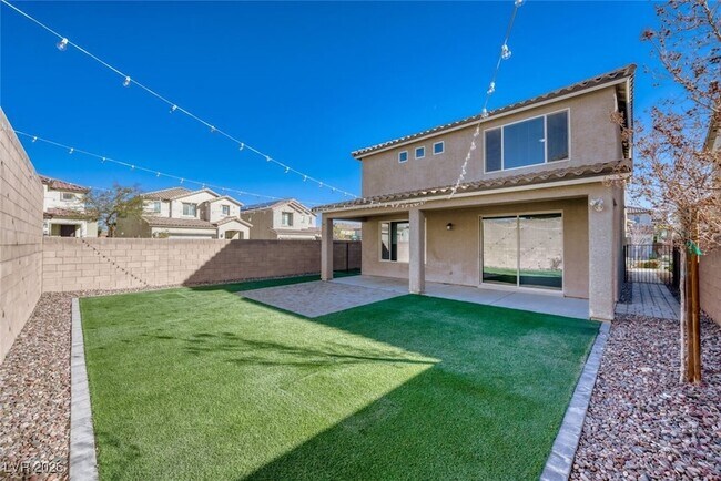 Building Photo - 9061 Field Maple St