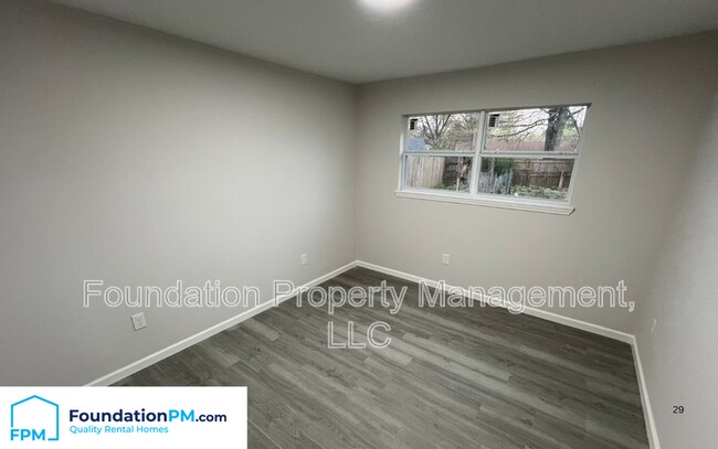 Building Photo - 4911 Shayne Cove