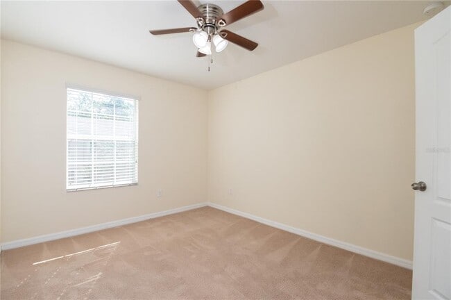 Building Photo - 12009 Greengate Dr