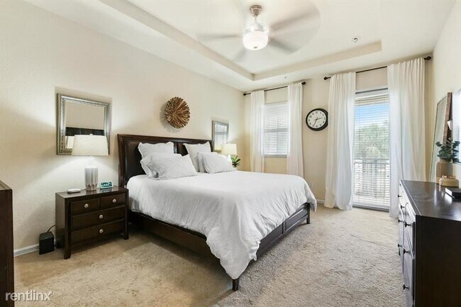 Building Photo - 3 br, 2.5 bath Townhome - 4651 Mimosa Ter ...