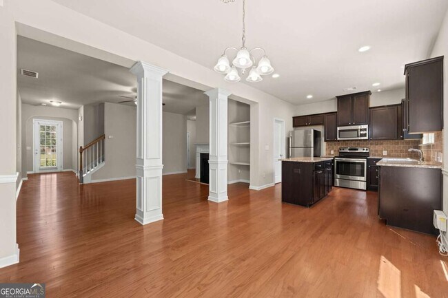 Building Photo - 2365 Bellyard Dr