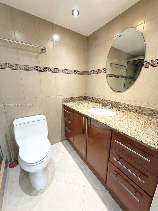 Building Photo - 200 172nd St