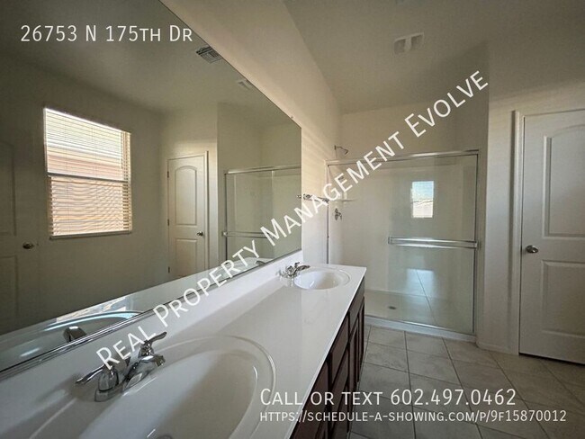 Building Photo - COME TOUR TODAY!