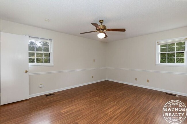 Building Photo - 2198 NC-561