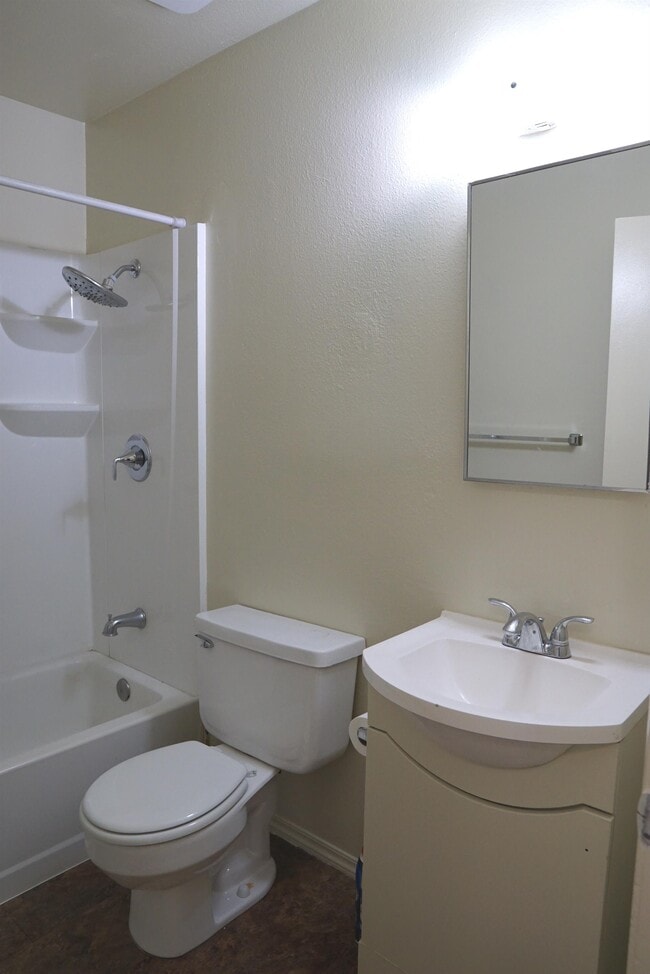 Building Photo - 52601 Avenida Navarro