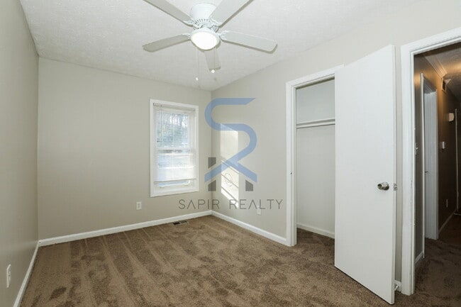 Building Photo - Move in before January 31st and choose your reward: a $250 Amazon Gift Card or a 55 Smart TV!